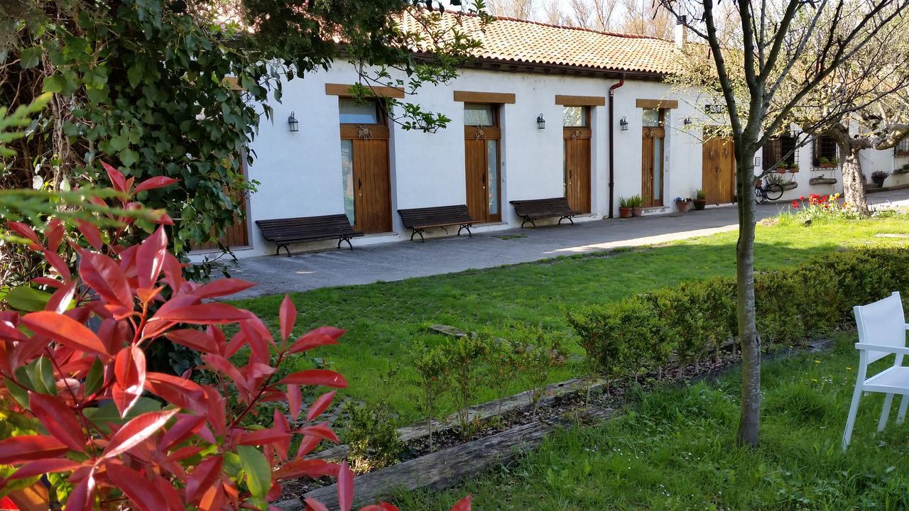 Errotazar apartamento M Hostal Alsasua Exterior foto